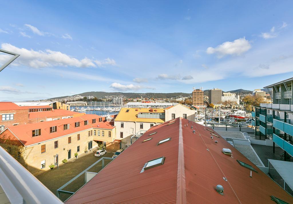 苏丽婉克芙公寓式酒店 霍巴特 外观 照片 View of the Hobart CBD from the rooftop of the Wrest Point Casino